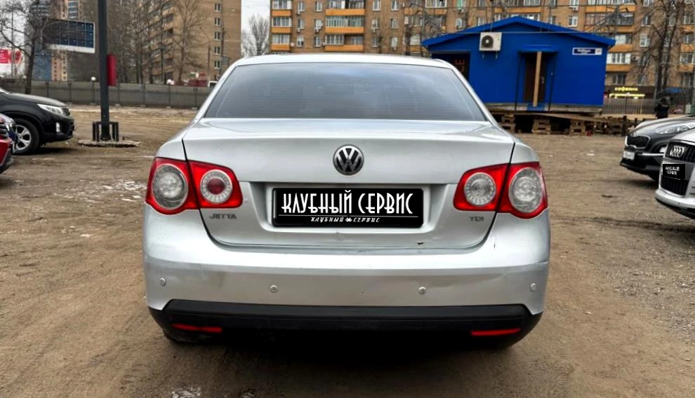 Volkswagen Jetta, 2008г, передний привод, робот