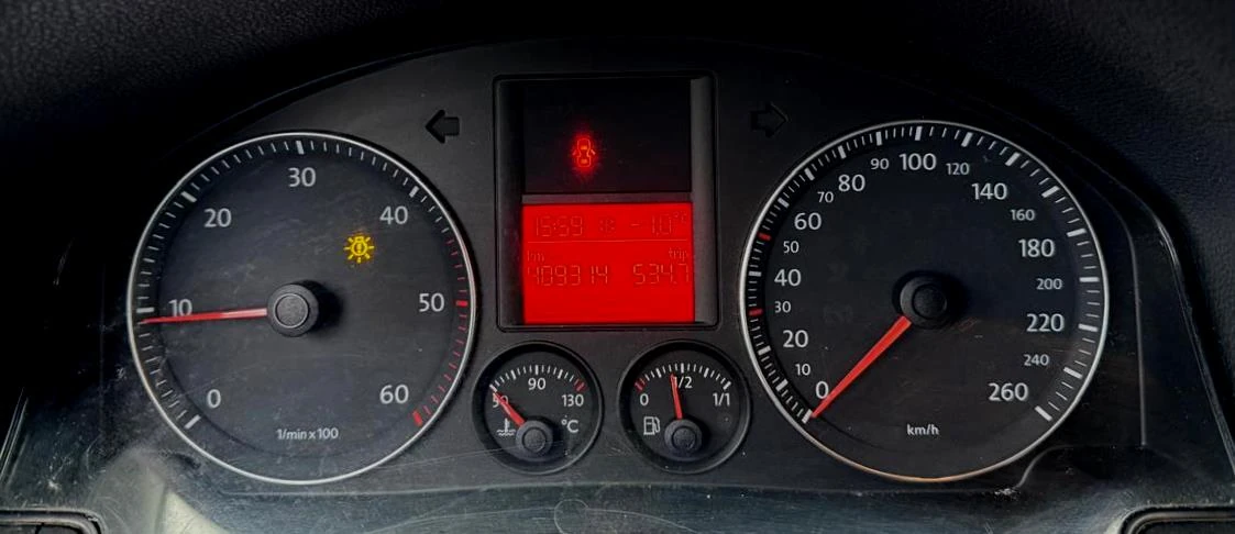 Volkswagen Jetta, 2008г, передний привод, робот