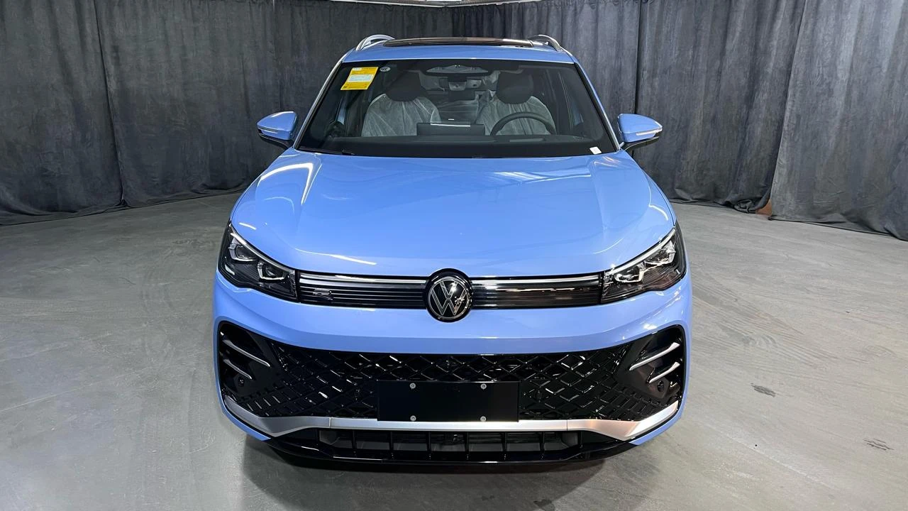 Volkswagen Tiguan, 2024г, полный привод, робот