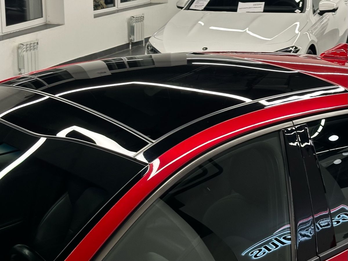 Kia Stinger, 2018г, задний привод, автомат