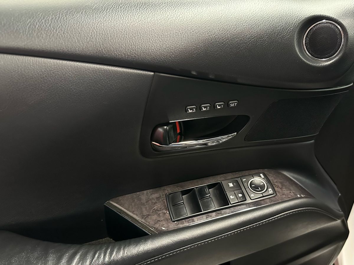 Lexus RX, 2014г, передний привод, автомат