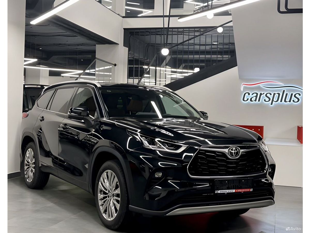 Toyota Highlander, 2024г, полный привод, автомат