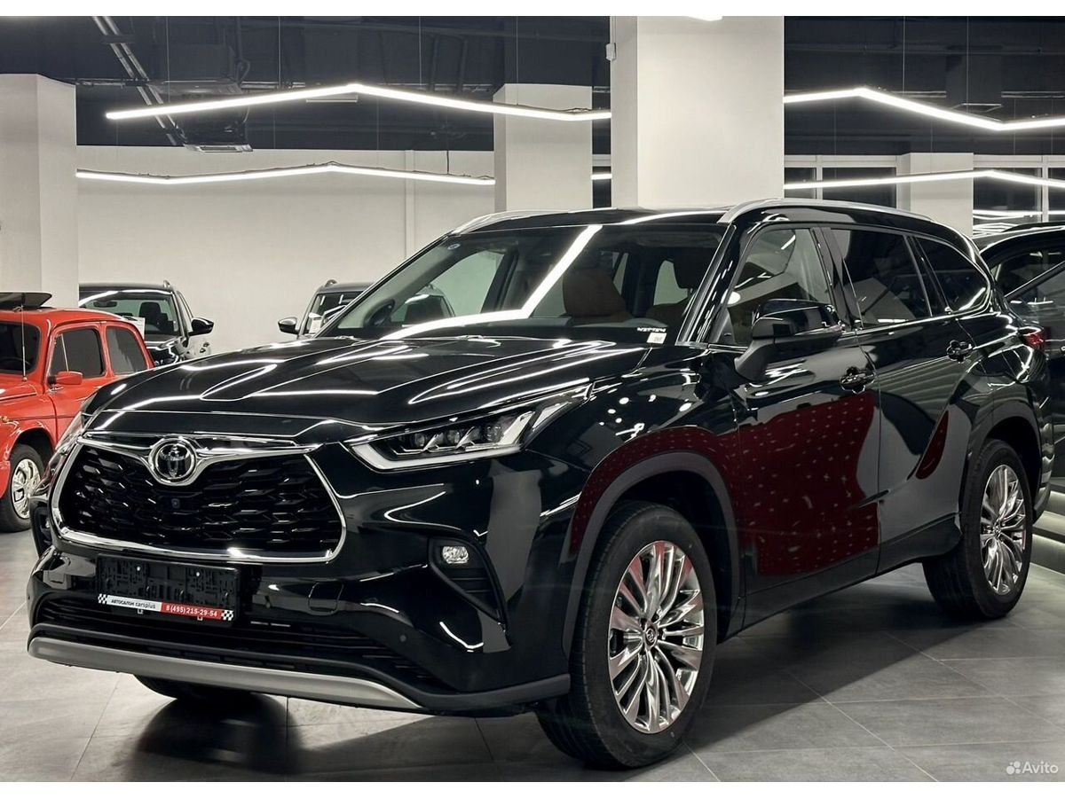 Toyota Highlander, 2024г, полный привод, автомат