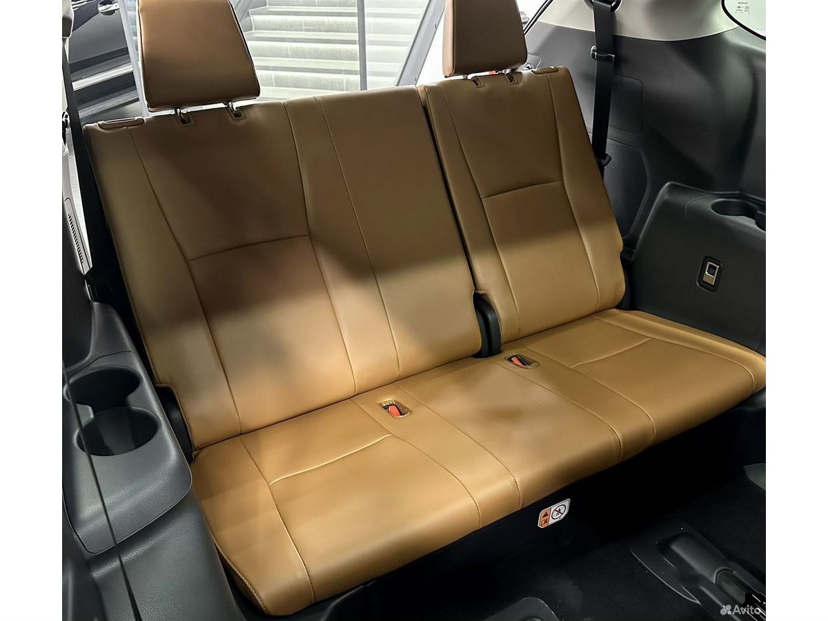 Toyota Highlander, 2024г, полный привод, автомат