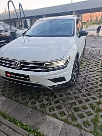 Volkswagen Tiguan, 2020г, полный привод, робот