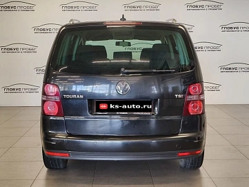 Volkswagen Touran, 2007г., передний привод, механика