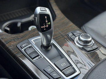 BMW X3, 2012г., передний привод, автомат