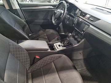 Skoda Superb, 2017г., передний привод, робот