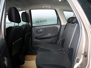 Nissan Note, 2006г., передний привод, механика