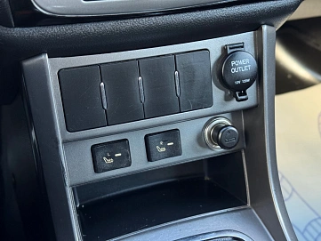 Geely Emgrand EC7, 2013г., передний привод, механика