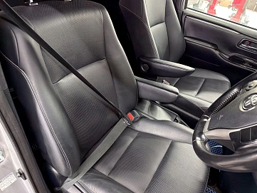 Toyota Esquire, 2020г., передний привод, вариатор