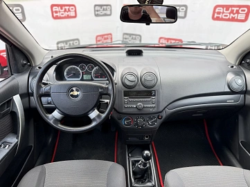 Chevrolet Aveo, 2011г., передний привод, механика