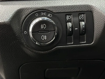 Chevrolet Cruze, 2014г., передний привод, механика