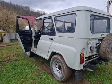 УАЗ 3151, 2002г, полный привод, механика