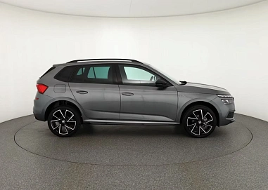 Skoda Kamiq, 2022г., передний привод, робот