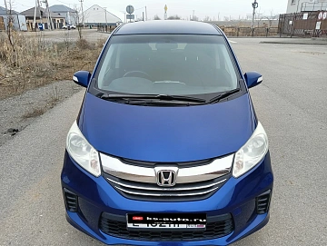 Honda Freed, 2014г., передний привод, вариатор