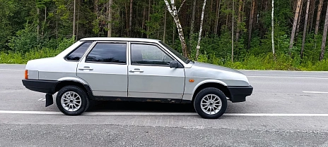 Lada (ВАЗ) 21099, 2003г, передний привод, механика