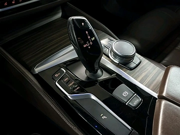 BMW 5 серии, 2017г., полный привод, автомат