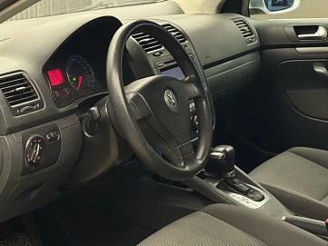 Volkswagen Jetta, 2008г., передний привод, автомат