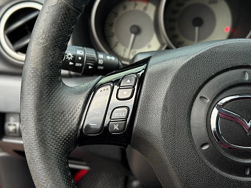 Mazda 3, 2008г., передний привод, механика