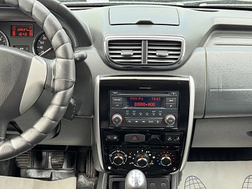 Nissan Terrano, 2015г., передний привод, механика