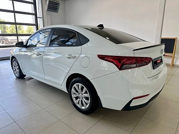 Hyundai Solaris, 2017г., передний привод, автомат