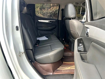 Isuzu D-Max, 2023г., полный привод, автомат