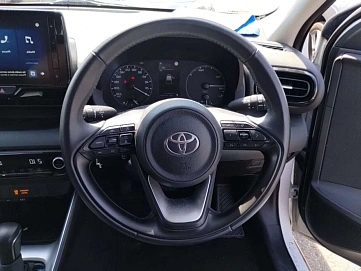 Toyota Yaris Cross, 2024г, передний привод, вариатор