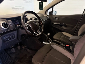 Renault Kaptur, 2020г., передний привод, механика