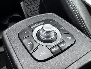 Renault Scenic, 2013г., передний привод, механика