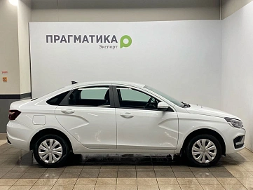 Lada (ВАЗ) Vesta, 2023г, передний привод, механика