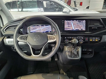 Volkswagen Multivan, 2022г., передний привод, робот