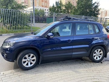 Volkswagen Tiguan, 2011г., полный привод, автомат