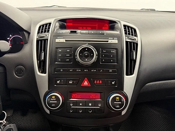 Kia Ceed, 2011г., передний привод, механика