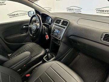Volkswagen Polo, 2018г., передний привод, механика
