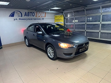 Mitsubishi Lancer, 2009г., передний привод, автомат