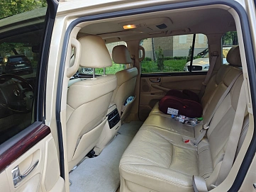 Lexus LX, 2010г., полный привод, автомат