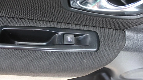 Renault Fluence, 2013г., передний привод, механика