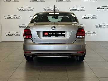 Volkswagen Polo, 2017г., передний привод, автомат