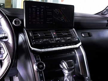 Toyota Land Cruiser, 2021г., полный привод, автомат