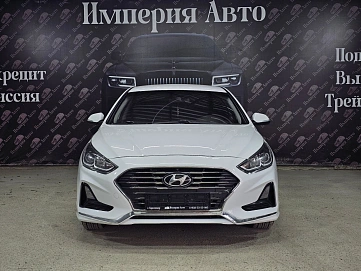 Hyundai Sonata, 2018г., передний привод, автомат