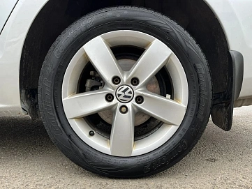 Volkswagen Jetta, 2012г., передний привод, автомат