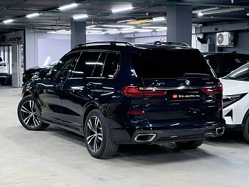 BMW X7, 2022г., полный привод, автомат