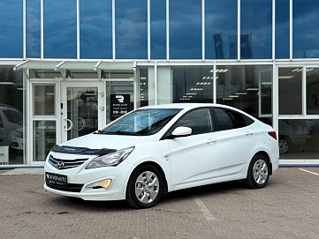 Hyundai Solaris, 2016г., передний привод, автомат