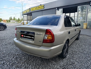 Hyundai Accent, 2003г., передний привод, автомат