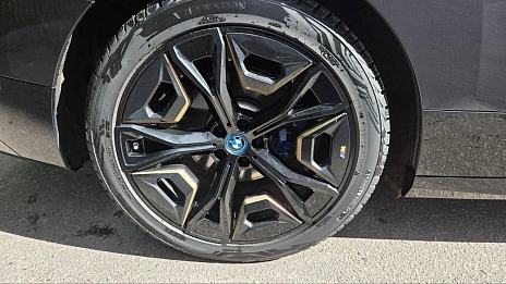 BMW iX, 2022г, полный привод, автомат