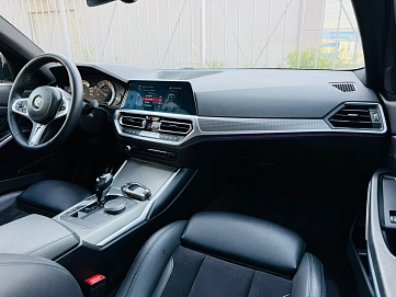 BMW 3 серии, 2020г., полный привод, автомат