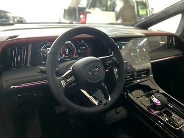 GAC M8, 2024г., передний привод, автомат