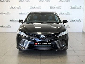 Toyota Camry, 2018г., передний привод, автомат