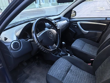 Renault Duster, 2013г., передний привод, механика